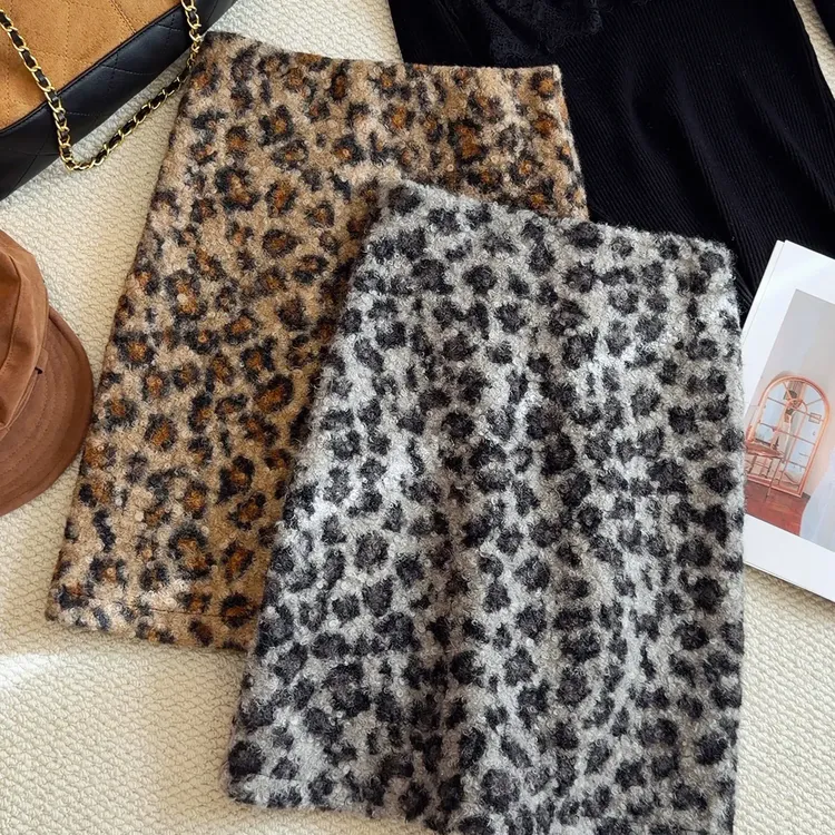 韩系复古加厚豹纹毛呢半身裙女包臀显瘦时髦洋气