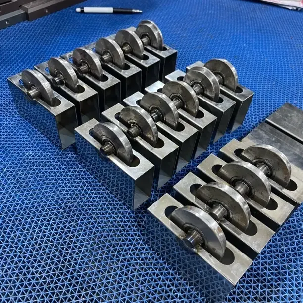 压网折边纱窗专用压纱轮