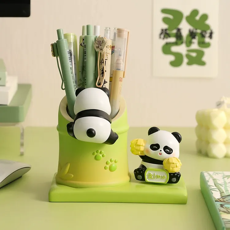 创意熊猫周边文创桌面笔筒装饰品摆件办公室工位解压神器生日礼物