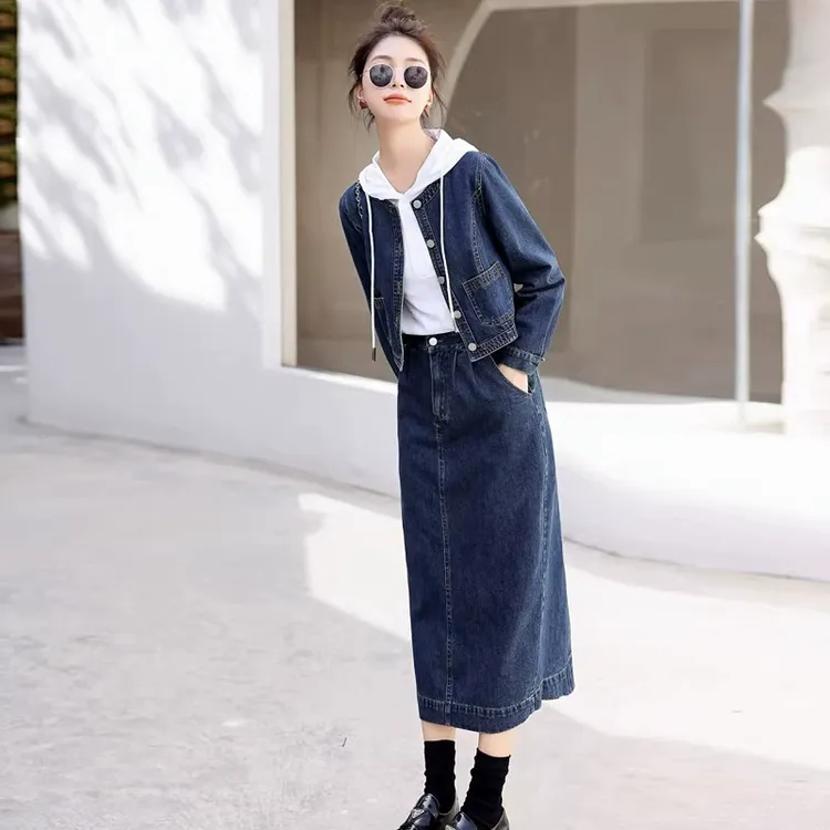 春季减龄洋气牛仔外套半身裙套装女2025新款高腰过膝牛仔裙两件套
