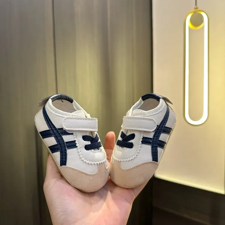 春秋款6-12个月男女宝宝鞋软底拼色学步鞋0-1岁新生儿幼儿鞋子
