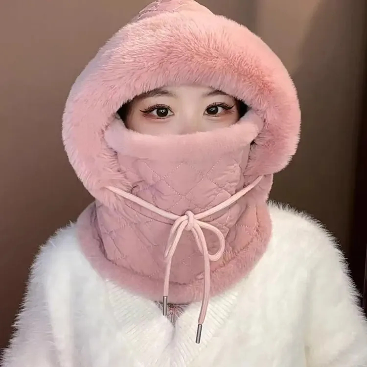 东北秋冬季骑行护耳雷锋帽包头显脸小毛绒围脖口罩四合一体帽子