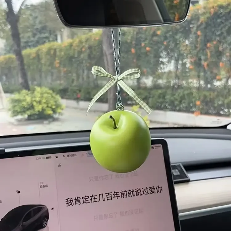 创意仿真苹果书包挂饰车载内饰摆件挂件学生党闺蜜同款包包挂件女
