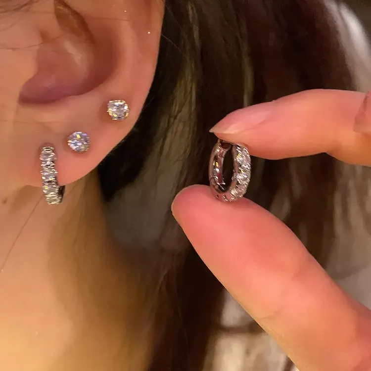 合金耳饰 爆闪女气质耳环2025年新款潮小众设计感高级感通勤耳钉