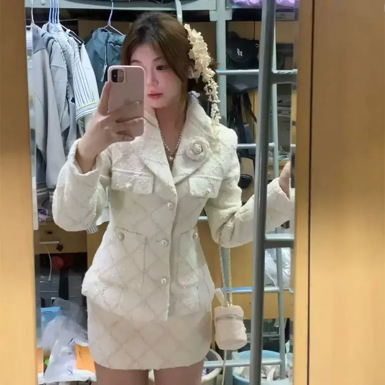 富家千金西装套装裙女入冬季高级感气质名媛小香风外套短裙两件套