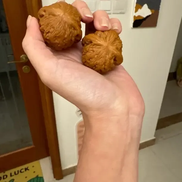 铁锤核桃全品手捻把玩件