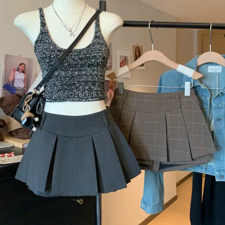 (全额运补)学院风格纹百褶女性感防走光超短裙子