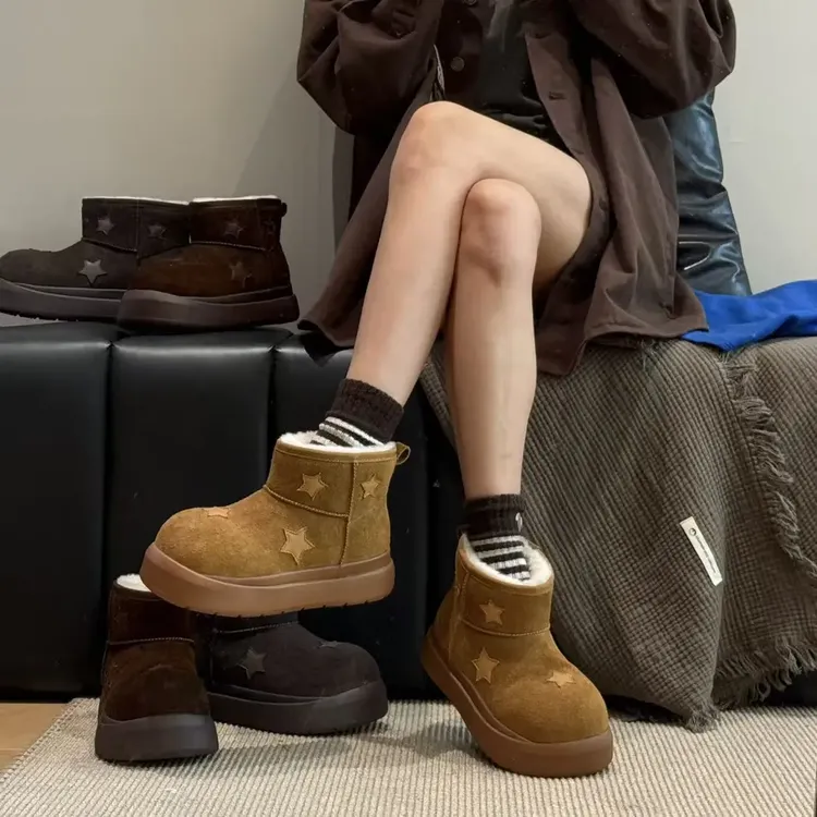 自留版-星星萌豚2025新款厚底手工星星加绒加厚中筒靴冬季雪地靴