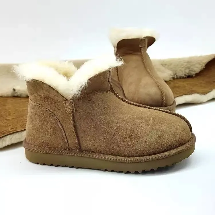 冬季羊皮毛一体雪地靴 男女同款保暖 透气 休闲 鞋垫也是真皮真毛