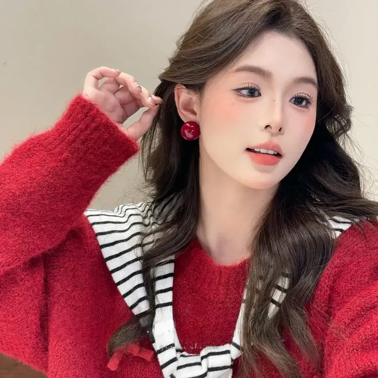 非金属树脂耳饰 马年精选 经典好运红色优雅馒头珠珠耳钉商品图