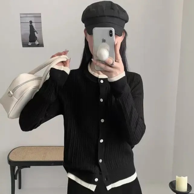 2025春秋时尚百搭圆领毛针织衫磨毛拼色针织开衫韩版长袖显瘦毛衣