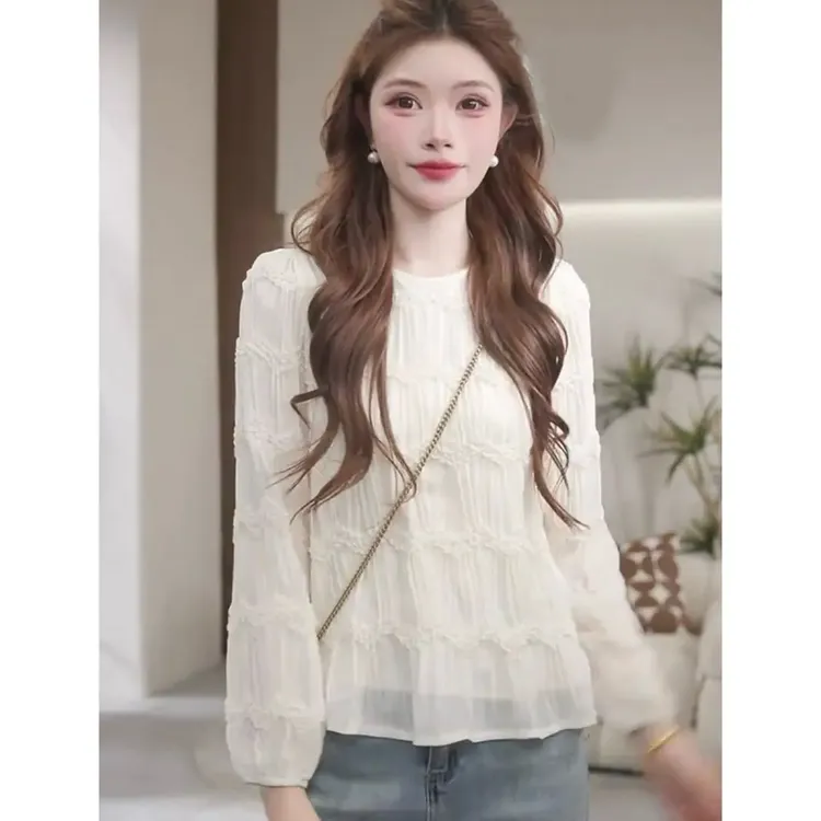 白色圆领蕾丝雪纺衫女2025年春季新款宽松显瘦褶皱纹理减龄上衣