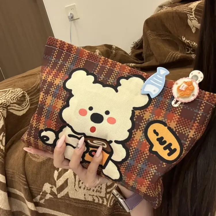 化妆包便携式大容量复古格纹收纳包高级感洋气旅行外出洗漱包A154