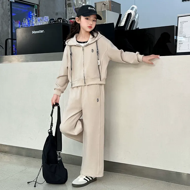 女童韩系套装春秋款2025新款儿童洋气休闲条纹阔腿裤两件套春装潮