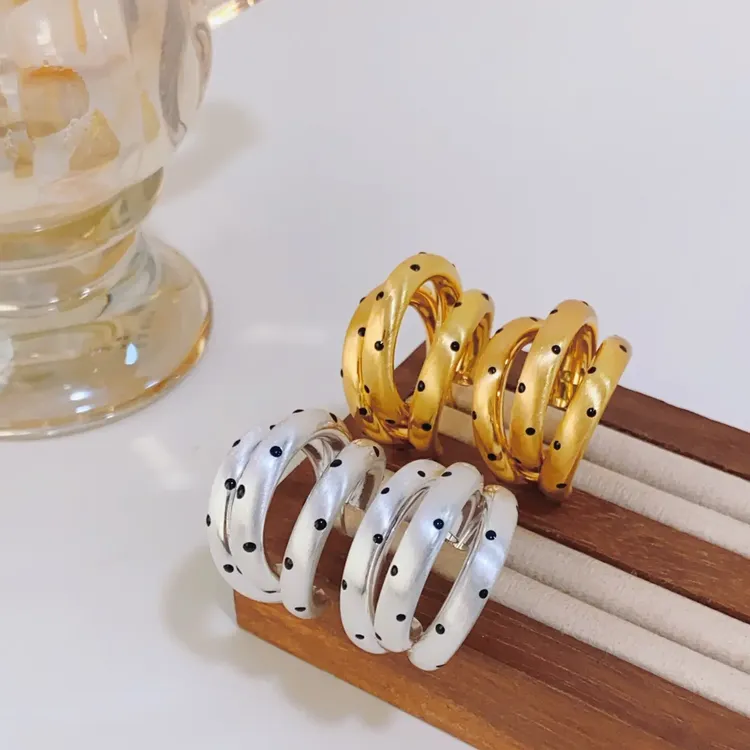 纯铜铜耳饰 饰品简约气质轻奢小众金属拉丝波点三环耳圈152百搭