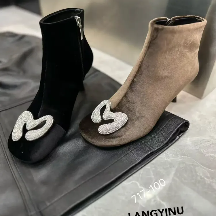 717-丝绒高跟鞋5公分女冬季休闲短靴细高跟靴瘦瘦靴靴子绒里跟鞋