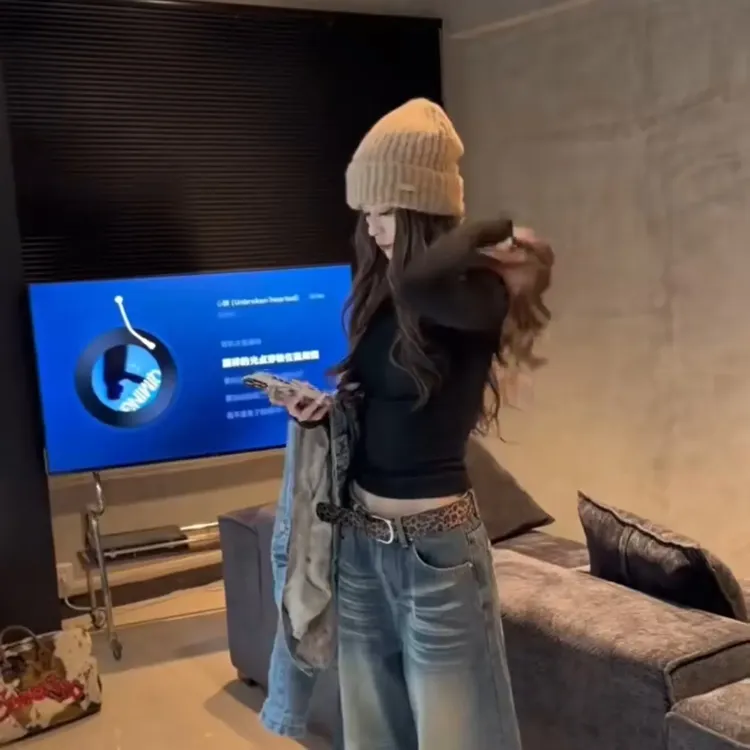 复古加绒高腰宽松显瘦阔腿牛仔裤女冬季新款