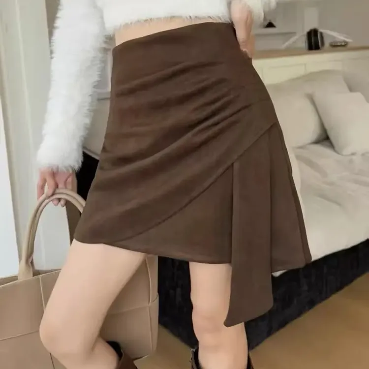 不规则鹿皮绒短裙女秋季新款时尚百搭高腰褶皱显瘦a字包臀半身裙
