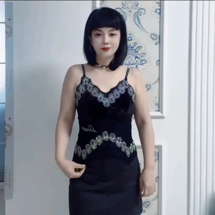 新款吊带背心打底时尚亮钻丝绒美背磨毛百搭显瘦88810