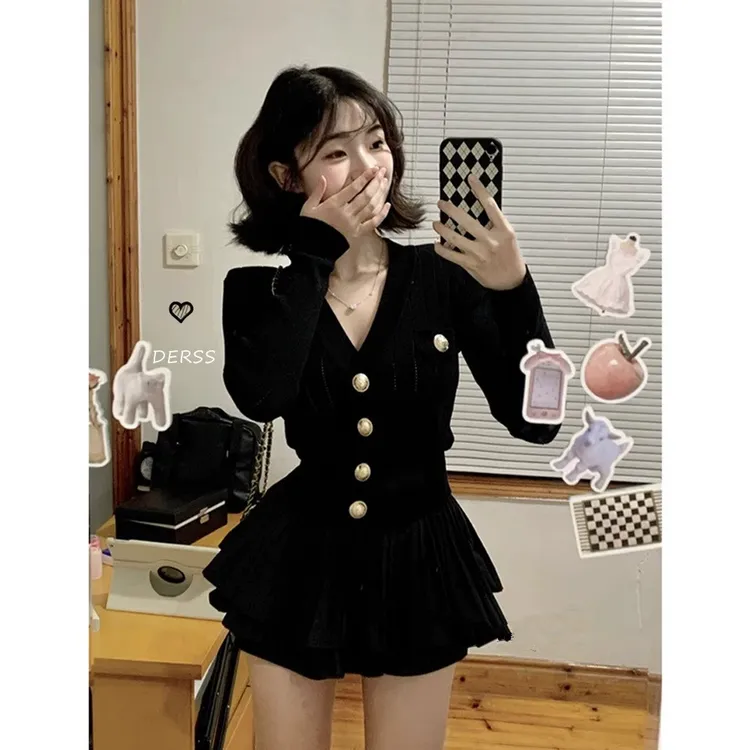 学院风套装女早秋季v领长袖针织衫百褶蛋糕短裙小个子穿搭一整套