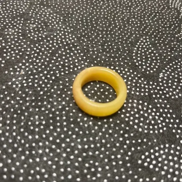 非遗工艺品骨戒指