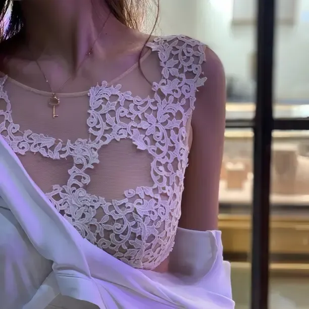 高订款蕾丝文胸背心式内搭内衣裸感百搭/F1112