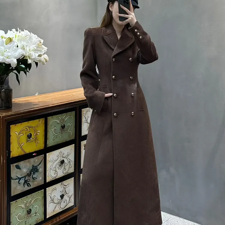 时尚显瘦气质修身复古咖色双排扣中长款收腰大衣