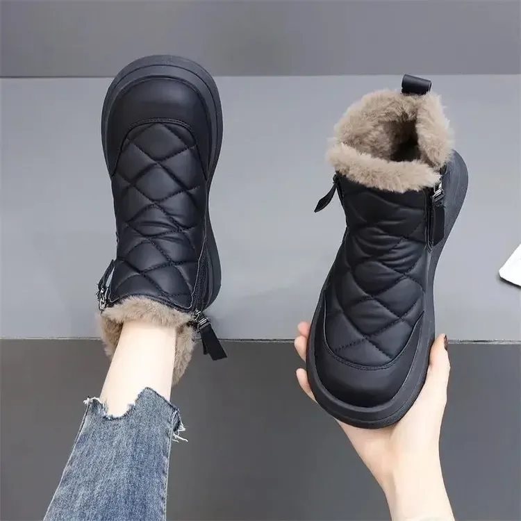 爆款雪地靴女秋冬季加绒加厚保暖东北大棉鞋防水防滑百搭时尚短靴