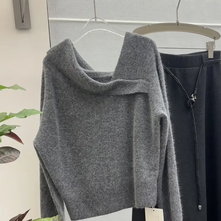 韩系气质宽松显瘦设计感翻领羊毛针织衫2件