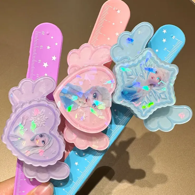 爱莎公主啪啪圈手环可发光旋转库洛米拍拍圈小女孩可爱幼儿园玩具