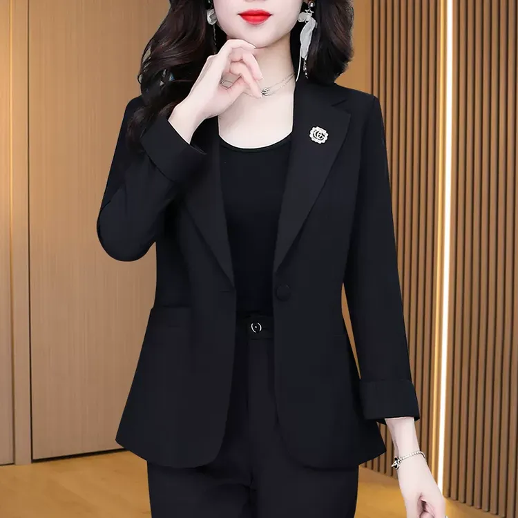 小西装外套女士2025春秋新款洋气质名媛高级感小个子品牌妈妈西服