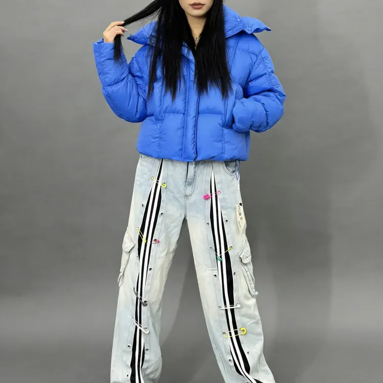 明星同款韩系连帽短款白鸭绒冬季保暖百搭显瘦羽绒服24小时发货