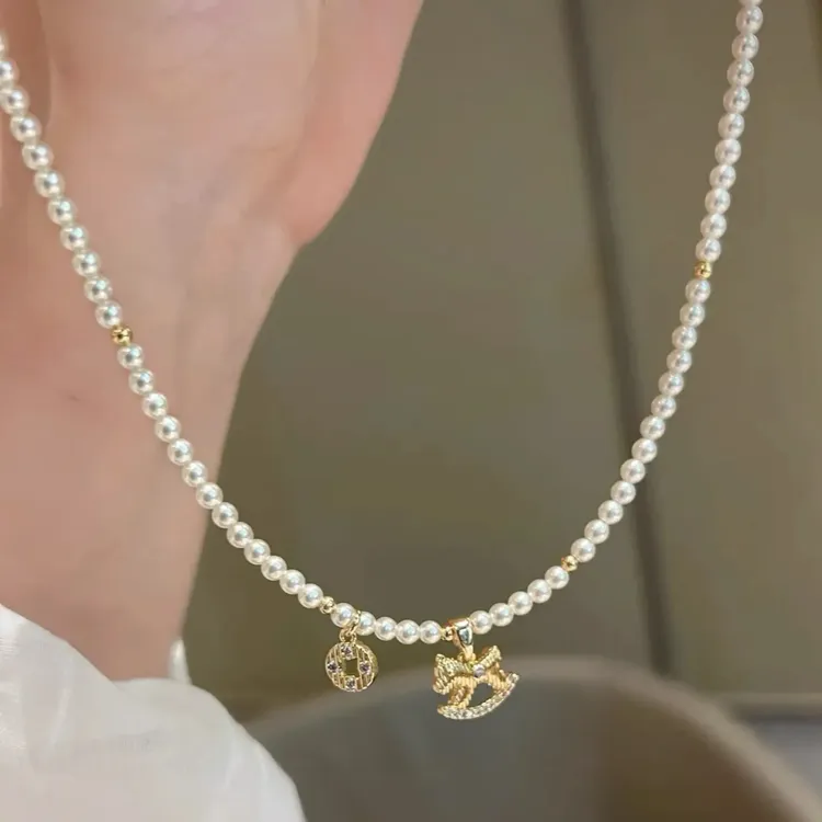 马上生财！都市感减龄精致小马项链秋冬新款毛衣链