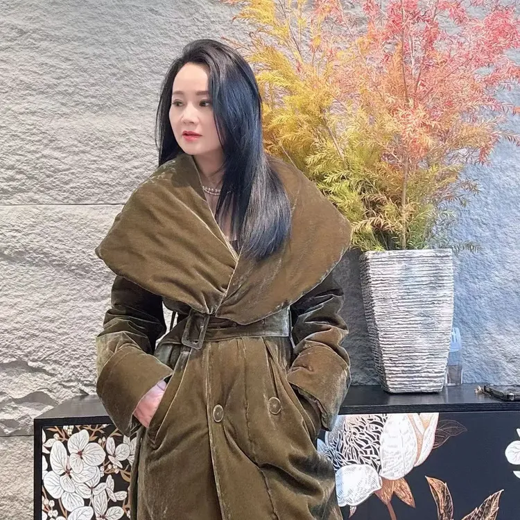 网红街头风时尚翻领长款加绒加厚款秋冬冬季