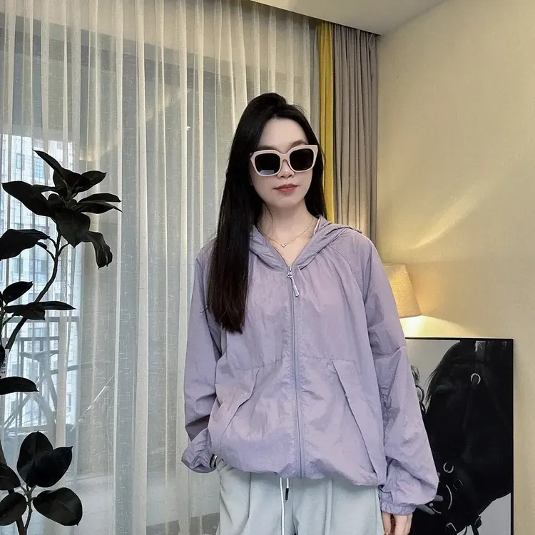 夏季休闲防晒衣UPF50+透气轻薄款防紫外线男女情侣防晒服户外百搭