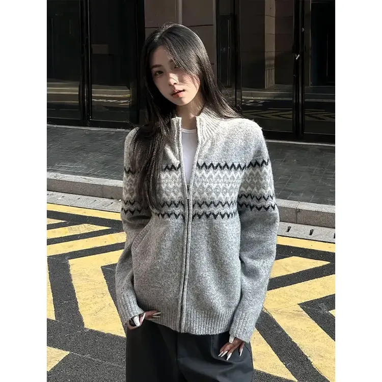 灰色费尔岛提花针织毛衣男款美式复古松弛感立领针织开衫卫衣外套