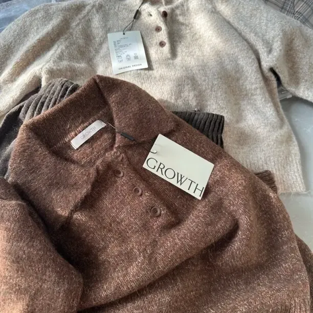 韩版简约新款慵懒风翻领长袖针织保暖毛衣