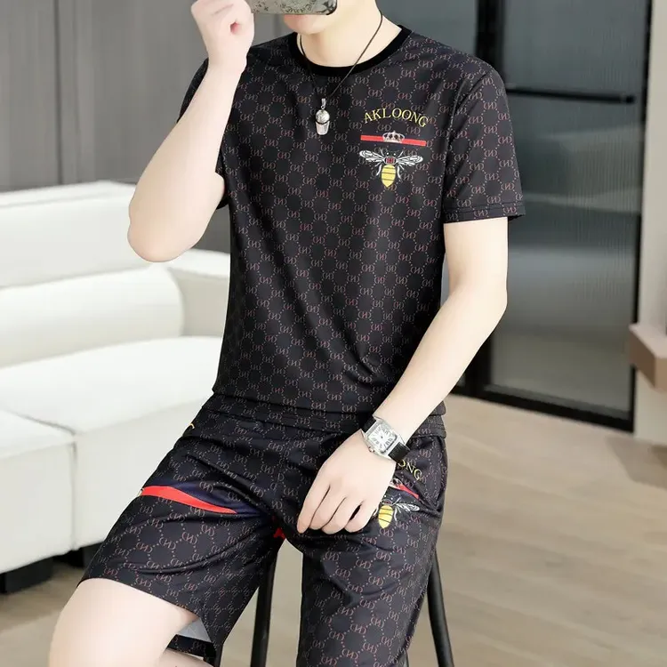 男士套装夏季薄款运动休闲时尚透气韩版速干圆领T恤短袖短裤套装