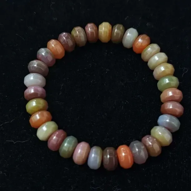 彩虹百搭手工盐源手串