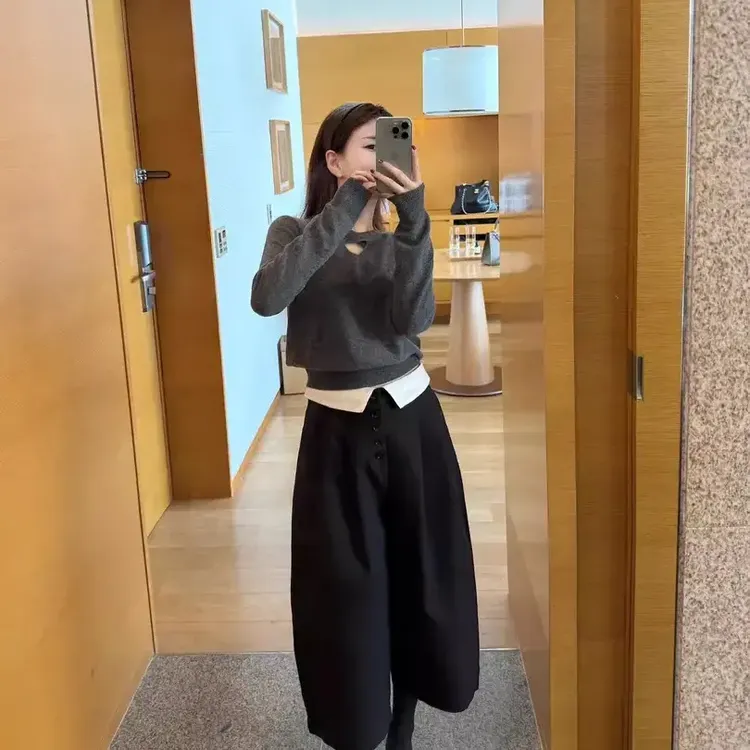 秋季新款网红洋气炸街女装韩系设计感镂空针织衫翻边拼接休闲裤