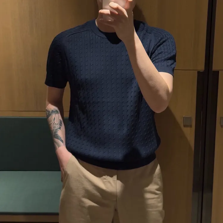 欧货爆款半袖男体恤小众高级感轻奢男马鞍肩T恤短袖亲肤提花圆领