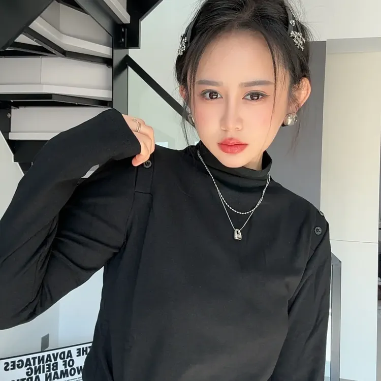 褶皱针织韩版泡泡袖内搭极简风修身T恤圆领常规款