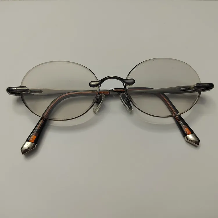 椭圆形天然石头眼镜冰糖色