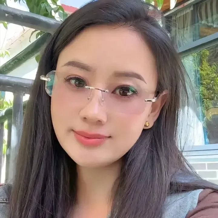 林芝卓玛变色眼镜包邮