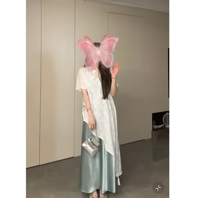 大码山茶薄荷夏季高级感百搭吊带连衣裙不规则蕾丝衫洋气穿搭仙