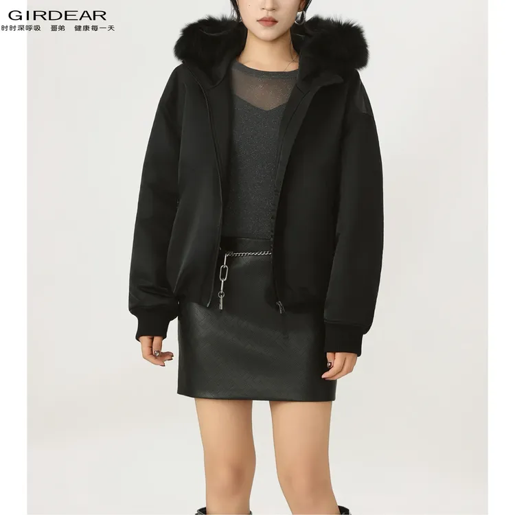 GIRDEAR/哥弟冬季新款时尚气质轻奢质感连帽带毛领棉服外套140081