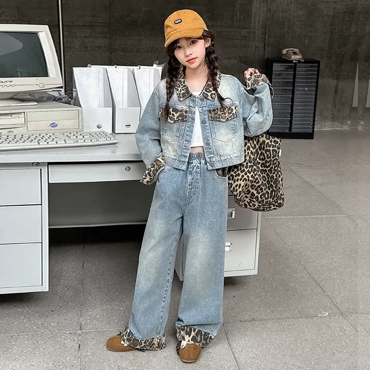 女童牛仔套装2025春秋新款大童网红时髦炸街休闲豹纹阔腿裤两件套