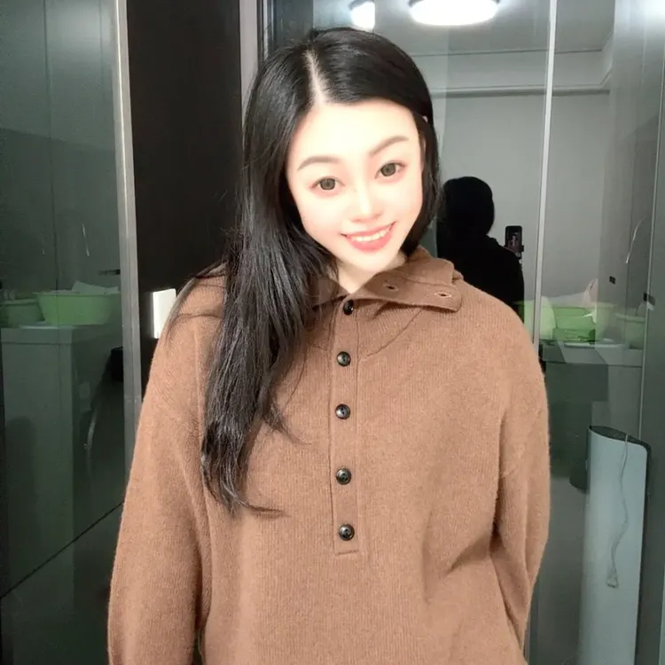 秋冬百搭显瘦多扣翻领兔毛针织毛衣女内搭上衣