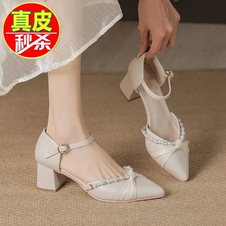 断码清仓真皮2025夏新款浅口尖头高跟鞋女粗跟伴娘配裙包头凉鞋女