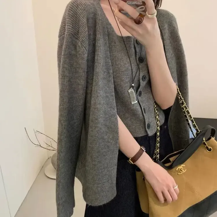 韩系慵懒风软糯针织开衫外套+单排扣方领背心两件套装女秋冬款·